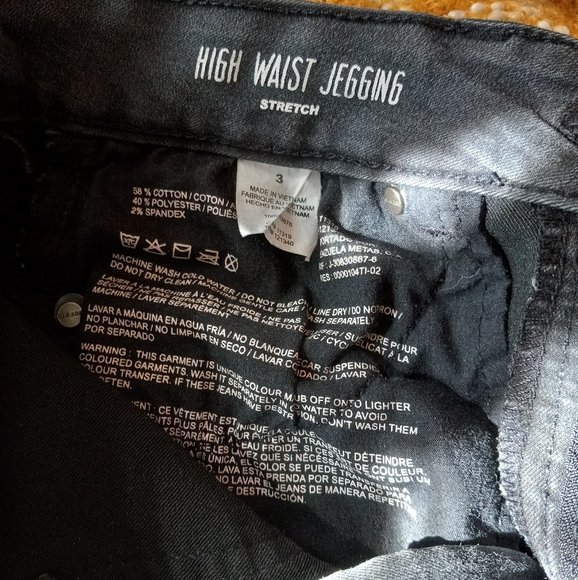 GARAGE ☆ High Waist Jegging in washed out black like new - Picture 3 of 9